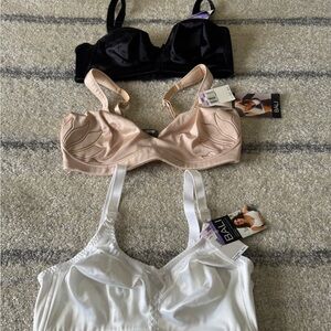 Bali bra NWT bundle